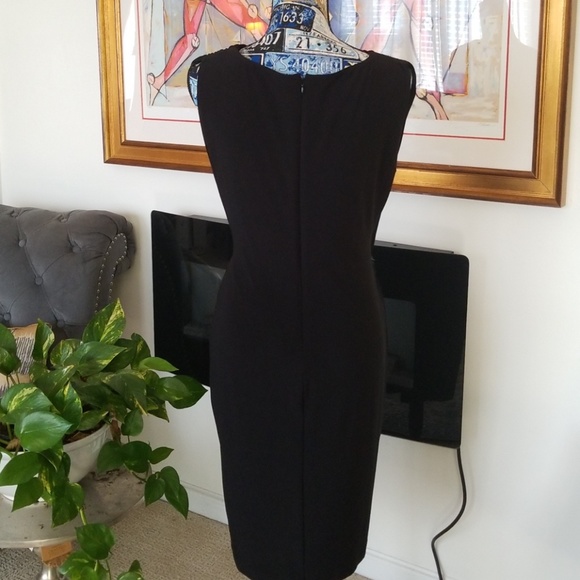 DRESS - Picture 3 of 5